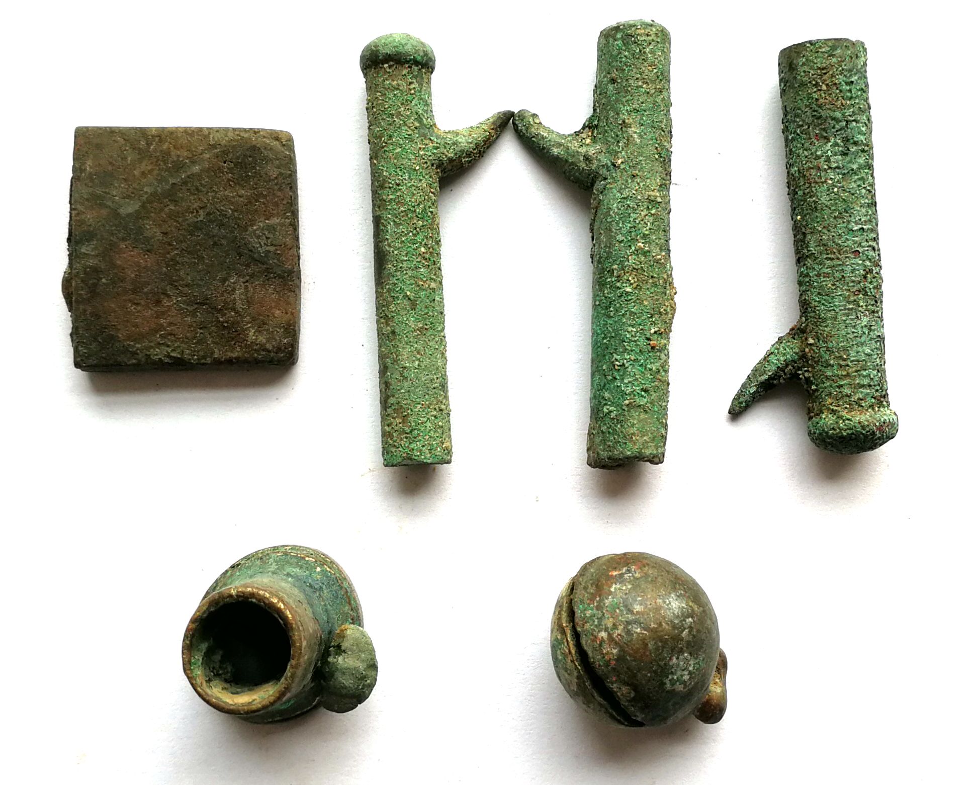 A4716, China Ancient Weapons 6 Pcs--Arrow Nock, Bell, 2000 years ago