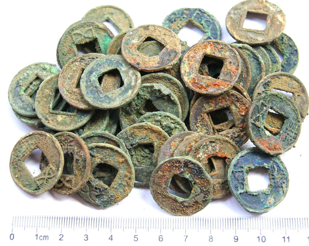 K2114，China 50 Pcs Wu Zhu Coins uncleaned (Wu-Chu), BC 96 to AD 400