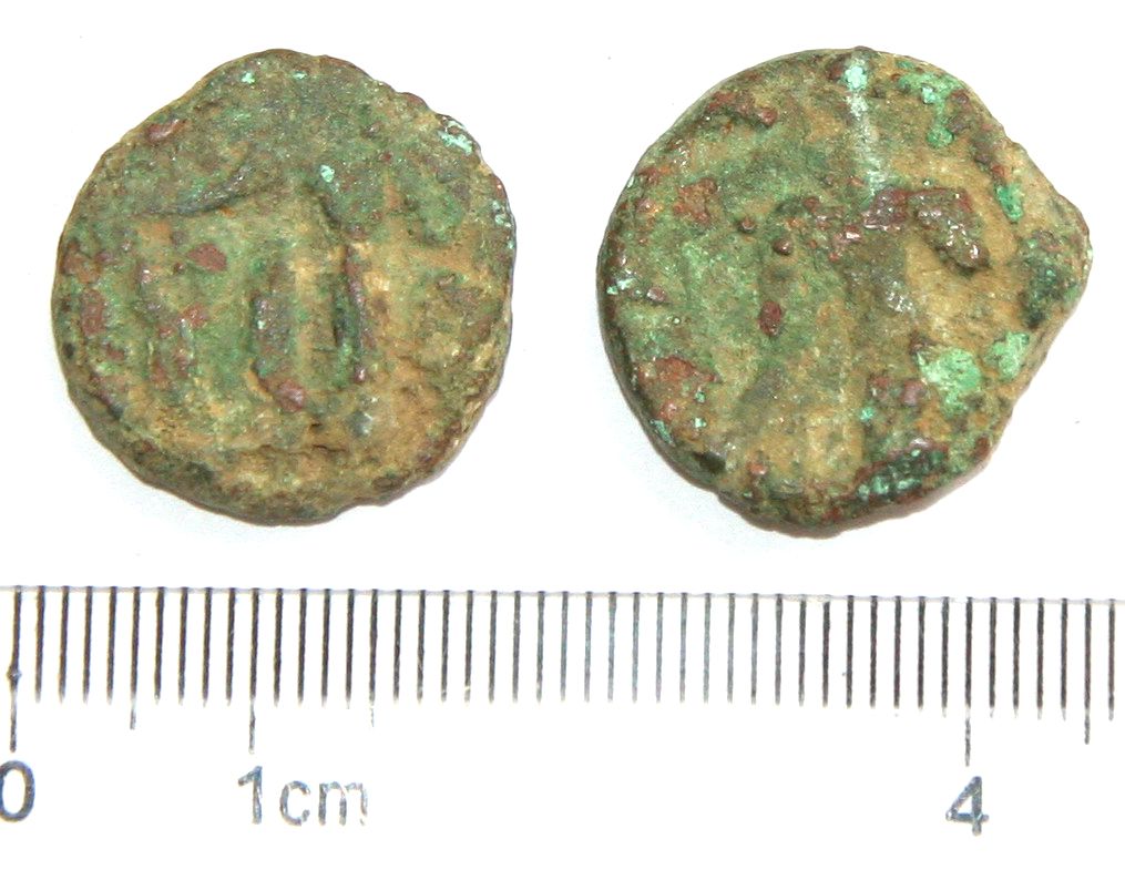 XJ3115, Ancient Kushan Coin, AD 100--400, Medium-Size 6 grams